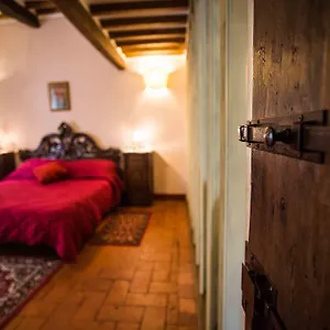 Apartment Domus Ghibellinae- Fonte Di San Benedetto, Cortona